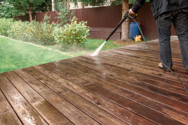 Best Driveway Pressure Washing  in Plainville, KS